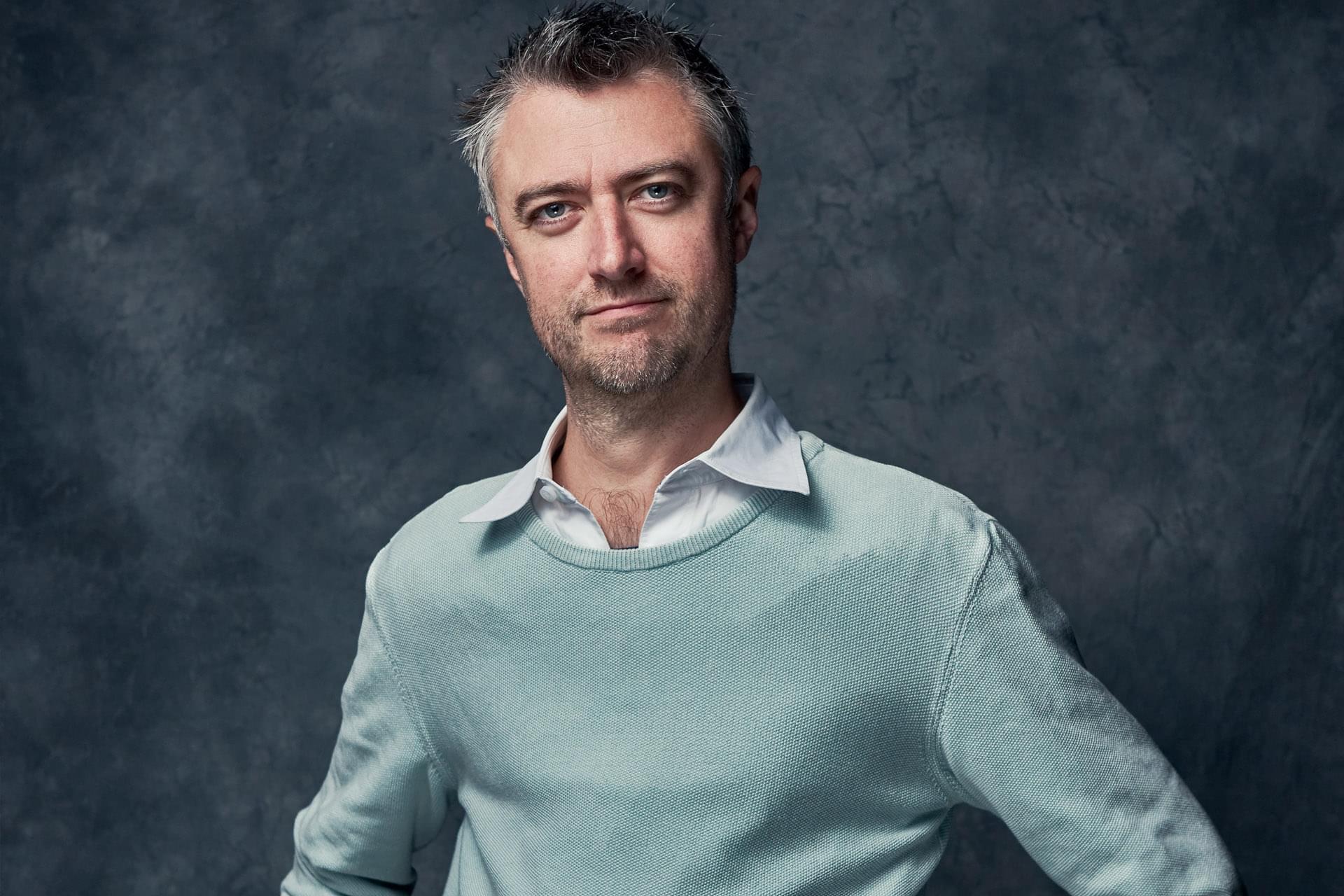 Sean Gunn interprete do personagem Kraglin